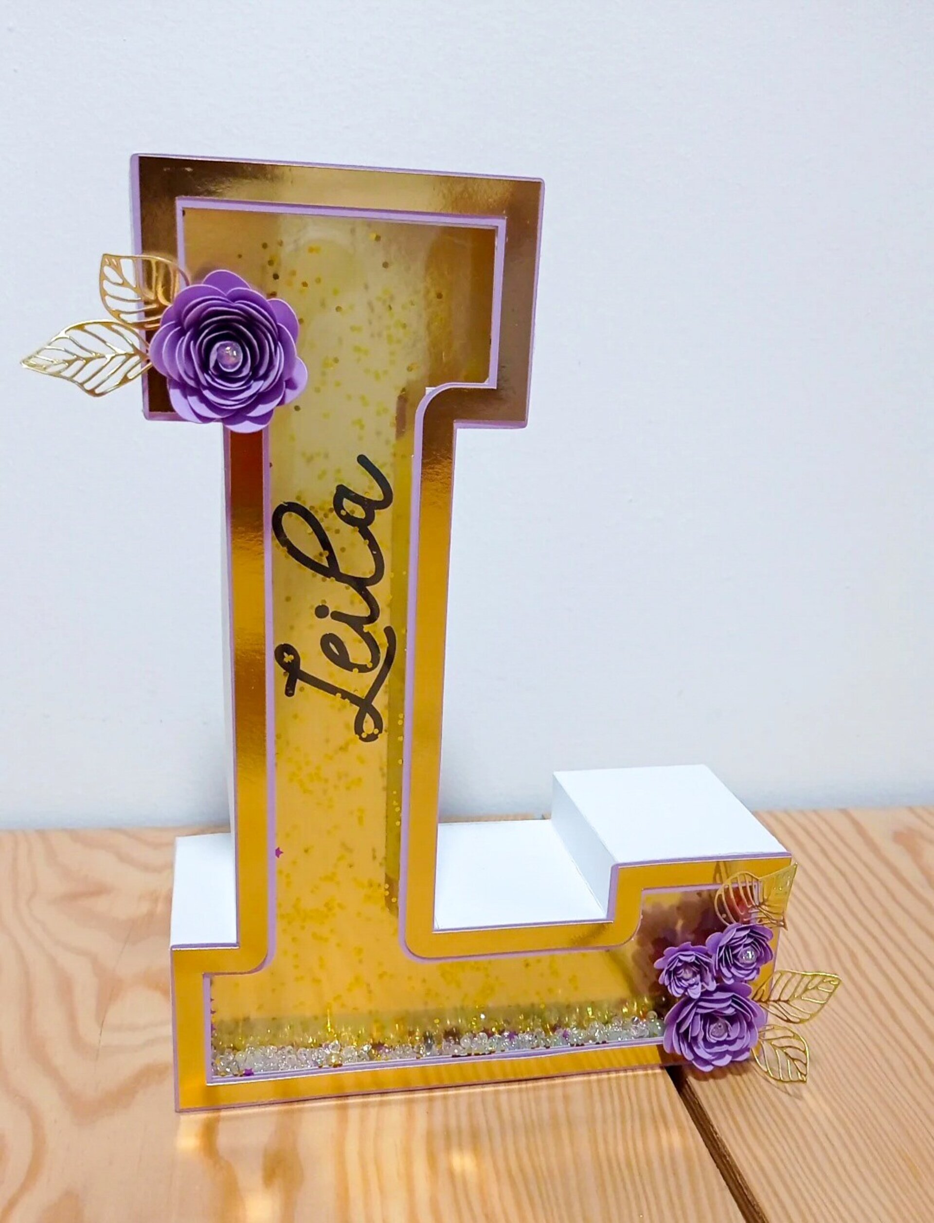 Letra 3D decorativa - 2